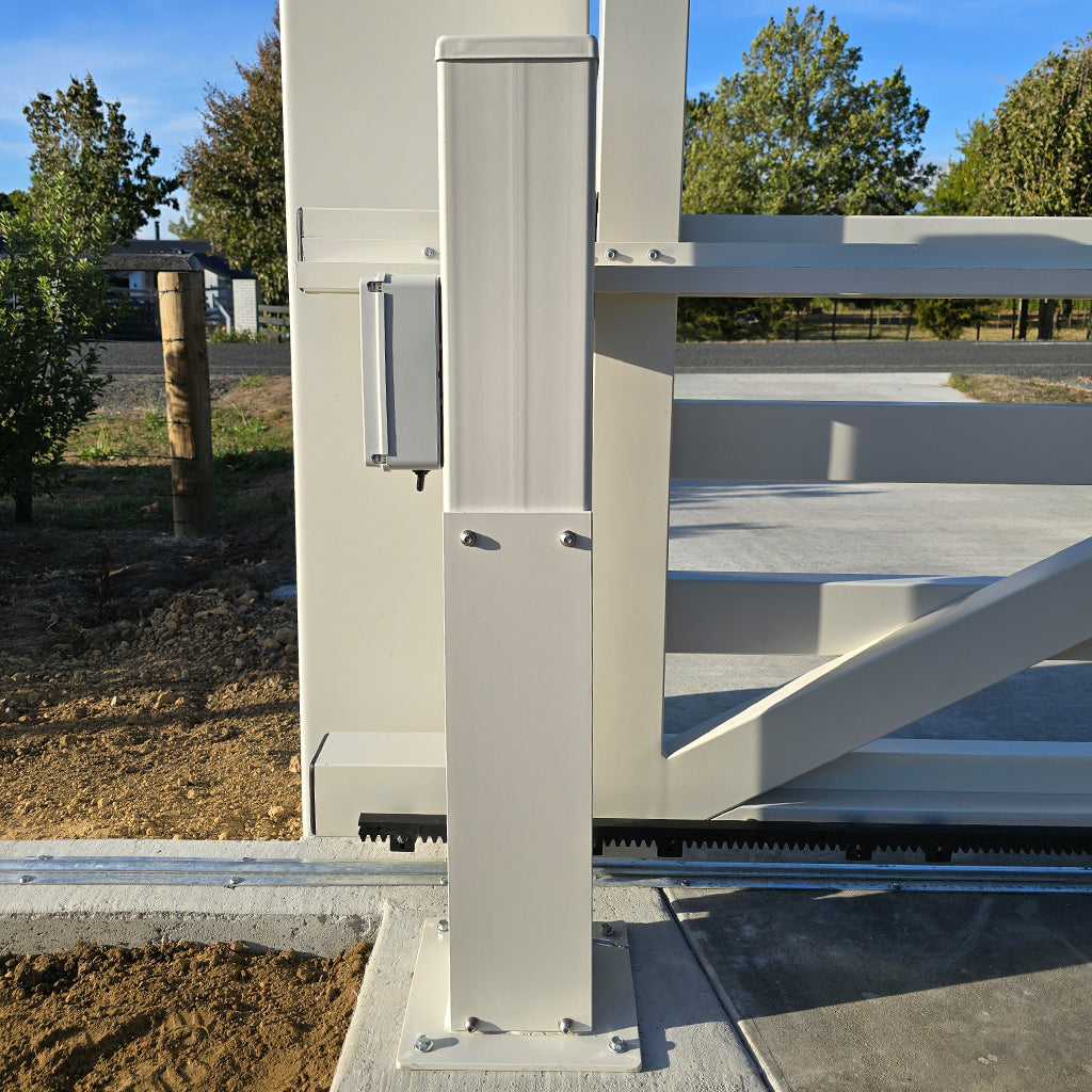 TOWER Post for TW90
