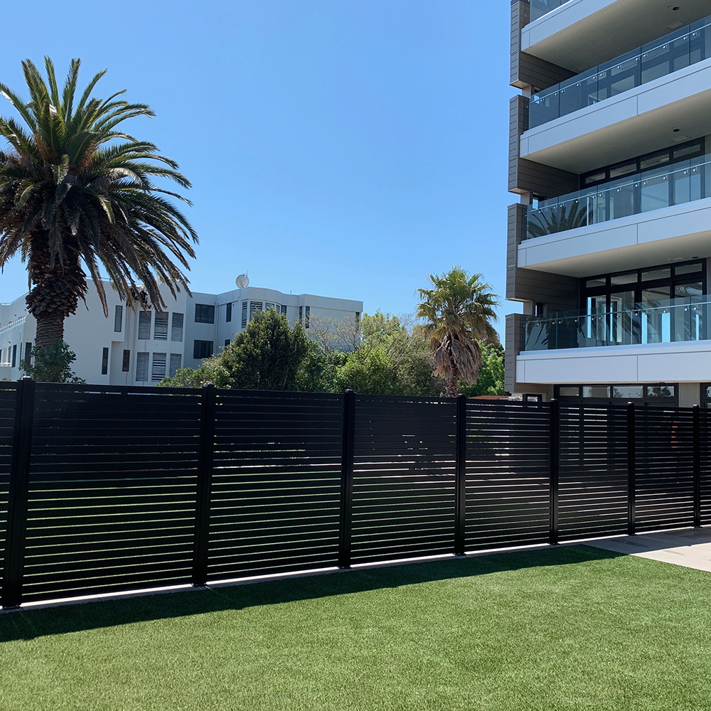The Oasis-Aluminium Slat Fence Panel | Edgesmith