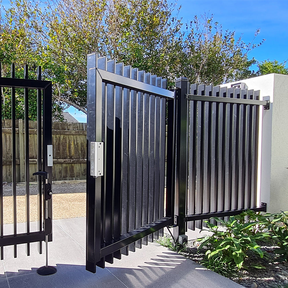 The Finns Gate-Architectural Aluminium Gate | Edgesmith