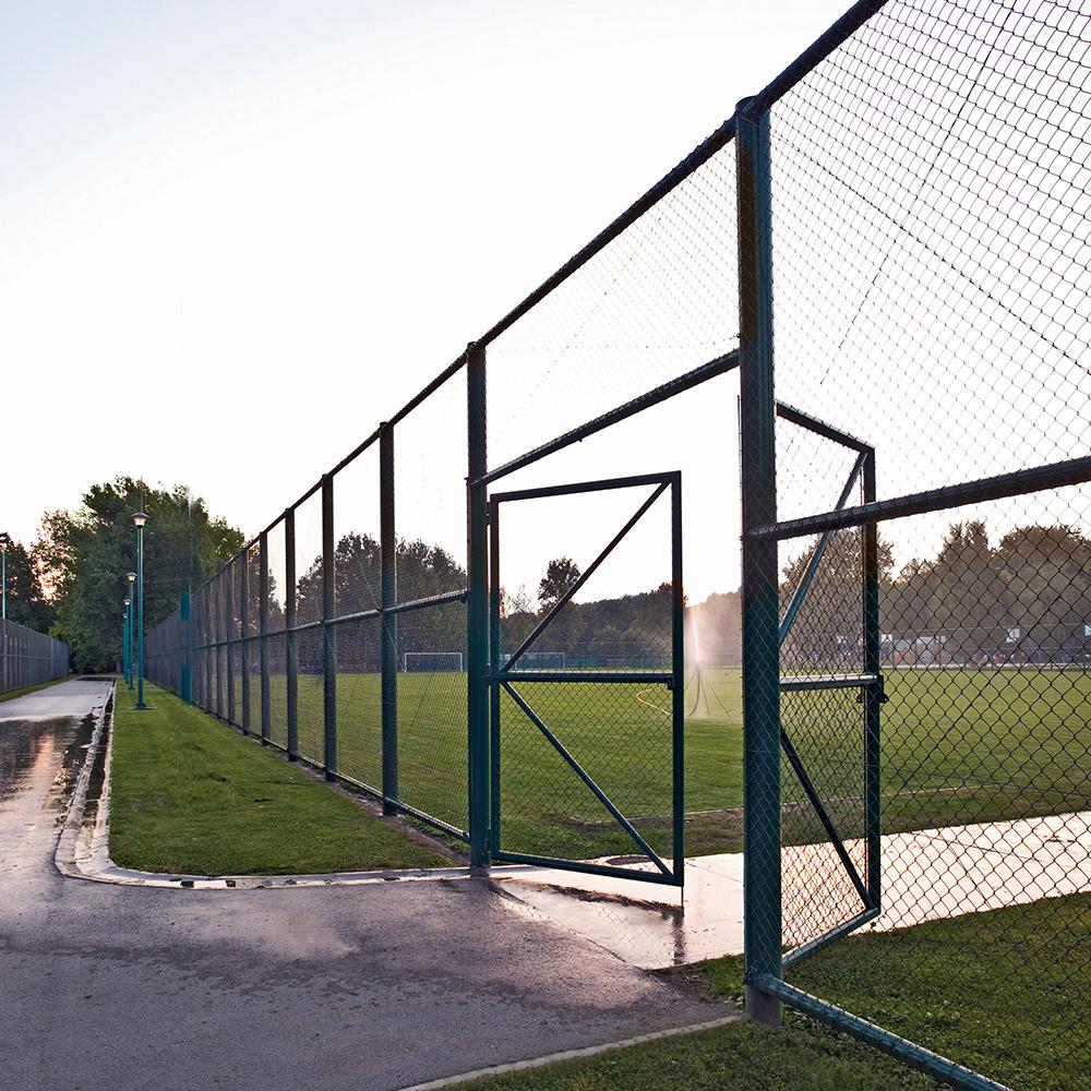 Chain Link Fence Pipe and Mesh | Edgesmith