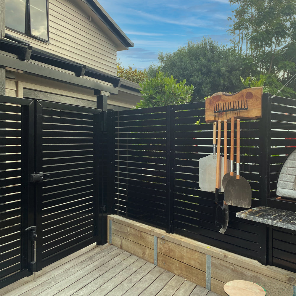 The Oasis-Aluminium Slat Fence Panel | Edgesmith